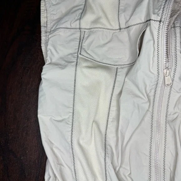 FREE PEOPLE “Grassroots Shortsie” Beige Zip-Up Romper Medium NWT - Picture 13 of 16